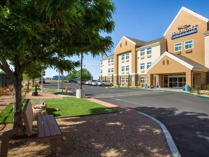Baymont By Wyndham Albuquerque Airport Hotell Exteriör bild
