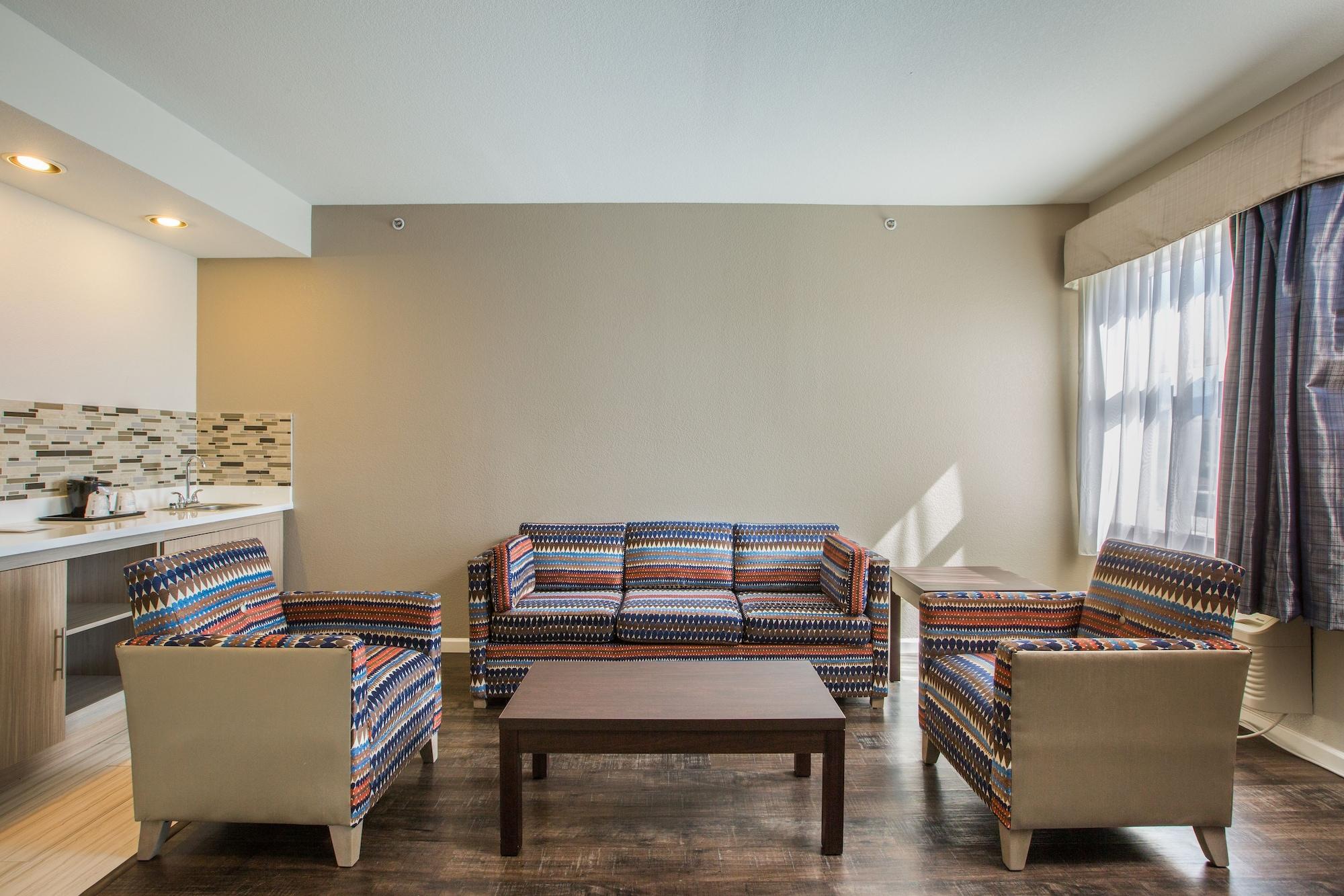Baymont By Wyndham Albuquerque Airport Hotell Exteriör bild