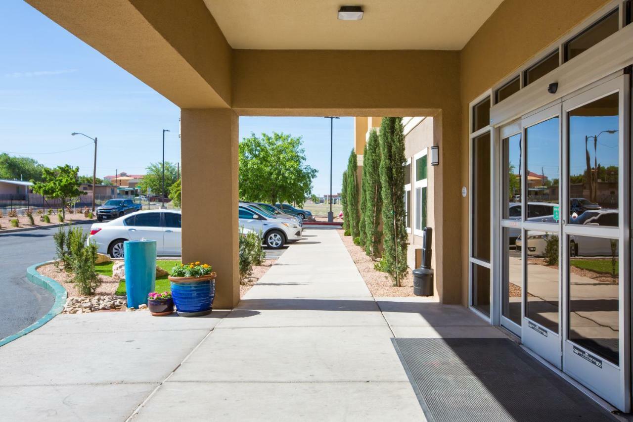 Baymont By Wyndham Albuquerque Airport Hotell Exteriör bild