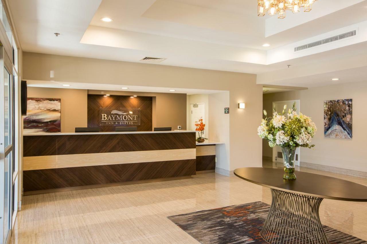 Baymont By Wyndham Albuquerque Airport Hotell Exteriör bild