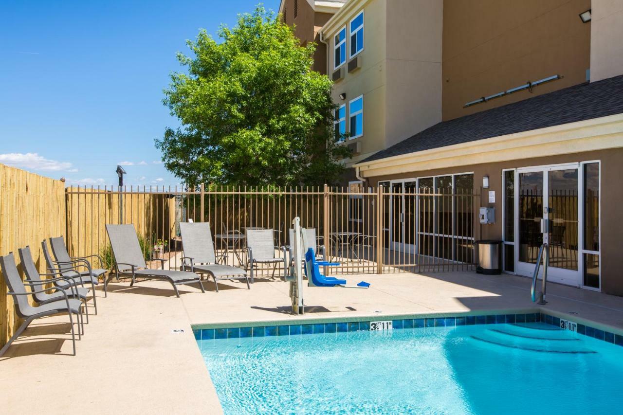 Baymont By Wyndham Albuquerque Airport Hotell Exteriör bild